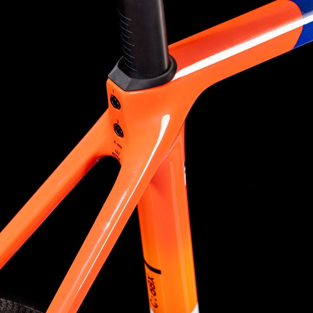 CROSS RACE C:68X TE